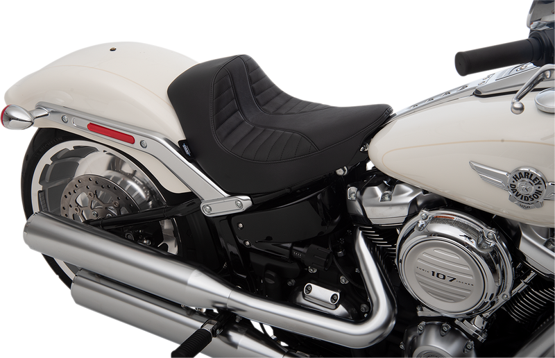 DRAG SPECIALTIES SEATS, DRAG SPECIALTIES SEATS EZ-Solo Seat with Scorpion Stitch for FLFB/S '18-'25 - Vinyl