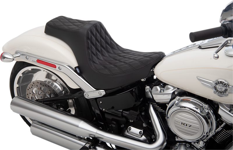 DRAG SPECIALTIES SEATS, Drag Specialties Seats Predator III Double Diamond Seat with Black Stitching for FLFB/S '18-'25 | Part Number 0802-1188