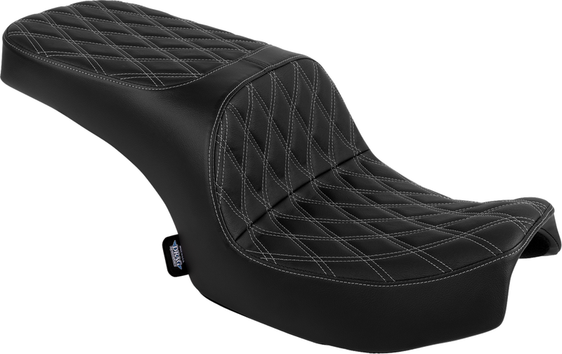 DRAG SPECIALTIES SEATS, Drag Specialties Seats Freedom Seat for Challenger '20-'25 and Chieftain '25, Vinyl with Double Diamond Silver Stitch - Part #4722C