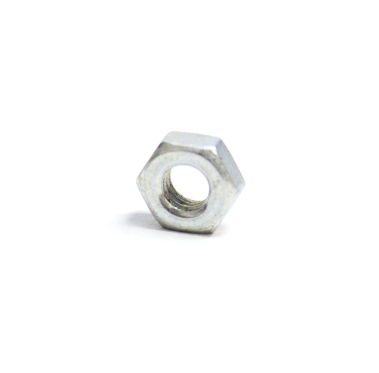 Nut, 4 mm